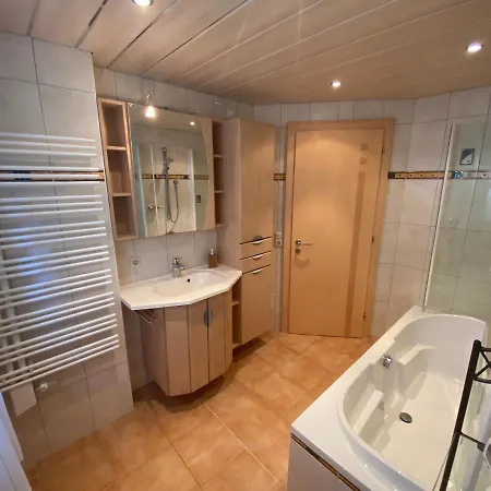 Zentral gelegene Ferienwohnung in Saalfelden Exterior foto