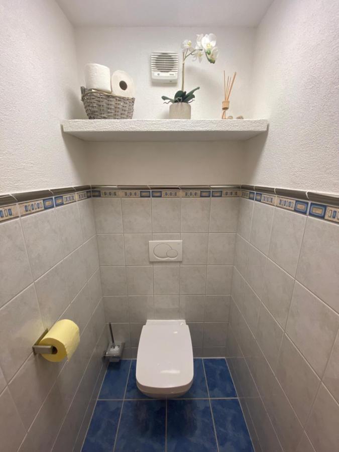 Zentral Gelegene In Apartment *